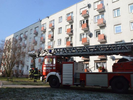 Strażacy weszli do mieszkania w Śródmieściu. W środku znaleźli ciało