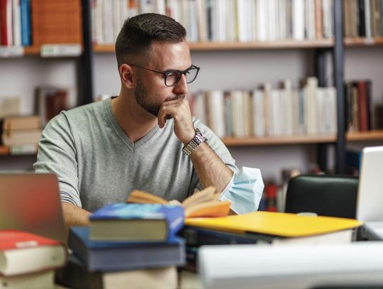 Studia podyplomowe po trzydziestce – świadomy krok w stronę rozwoju