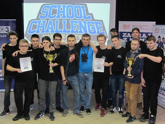 Sukces uczniów z Azotów. Na Ogólnopolskich Mistrzostwach Klas E-Sportowych nie było na nich mocnych