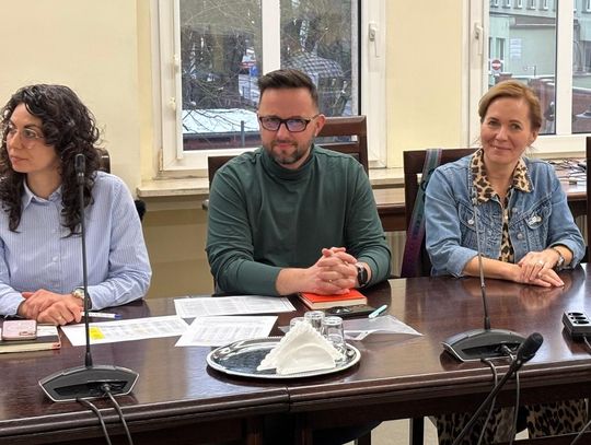 Szefowie rad osiedlowych zebrali się w urzędzie miasta. Fundusze Szwajcarskie jednym z tematów