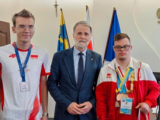 Szymon Gromada i Szymon Szymaniec wśród najlepszych sportowców z niepełnosprawnością