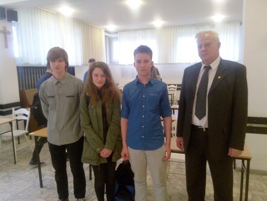 Trójka uczniów z Kędzierzyna-Koźla w finale centralnym Olimpiady Wynalazczości