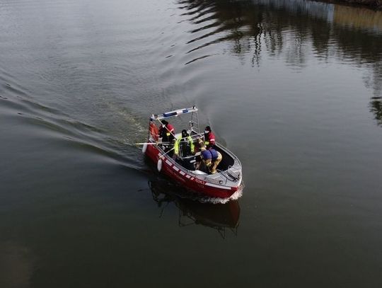 Trwa akcja ratunkowa na ujściu Kanału Gliwickiego do Odry. W wodzie znajdował się mężczyzna