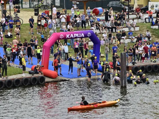Twierdza Triathlon wraca do Koźla. Zawodnicy zmierzą się w Odrze, na rowerach i trasie biegowej