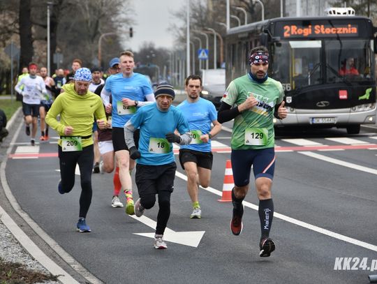 Uczcili pamięć Jana Pawła II. Blisko 150 osób pokonało dziś trasę mini maratonu