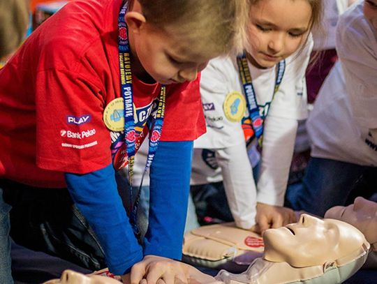 Uczniowie z Kędzierzyna-Koźla będą bić rekord w jednoczesnym prowadzeniu resuscytacji