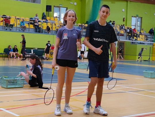 Udany weekend badmintonistów MMKS. Z Sobótki wrócili z dorobkiem pięciu medali. ZDJĘCIA