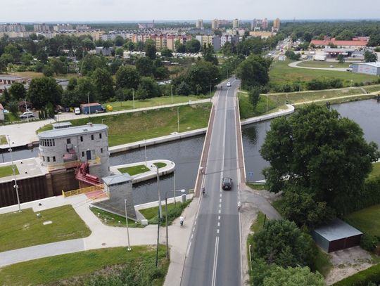 Umowa na budowę ścieżki z osiedla Piastów do Blachowni podpisana! Inwestycja ruszy na dniach