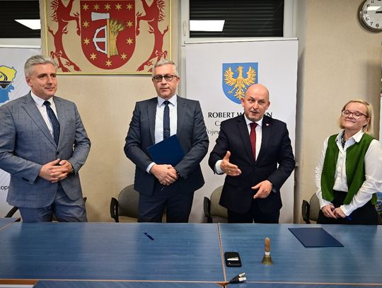 Umowa podpisana. Powstanie projekt rozbudowy drogi 408 i ścieżki rowerowej na odcinku Stare Koźle - Bierawa