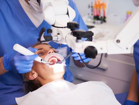 Uśmiech na nowo: Odkryj Wyjątkową Opiekę Stomatologiczną w Klinice Dentystycznej Villanova