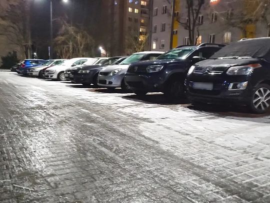 Uwaga na oblodzenie. IMGW ostrzega mieszkańców powiatu kędzierzyńsko-kozielskiego