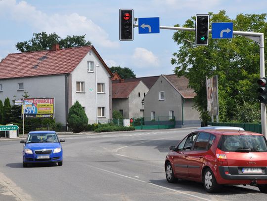 W najbliższych dniach lepiej omijać skrzyżowanie w Kłodnicy. Kolejny etap budowy kanalizacji