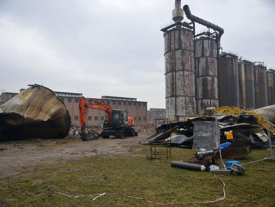 Wielkie porządki w Grupie Azoty ZAK. Wyburzają nieczynne instalacje. Milionowe oszczędności