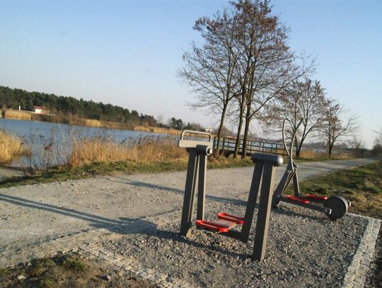 Wkrótce ruszy budowa ścieżki rowerowej wokół Dębowej. Objedziesz nią całe jezioro