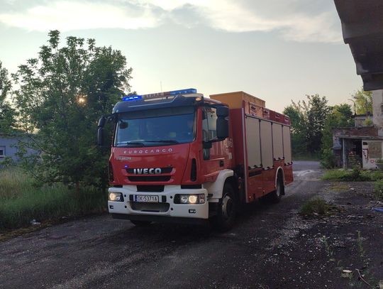 Wyciek nieznanej substancji. Strażacy z Kędzierzyna-Koźla interweniują w opolskich Groszowicach