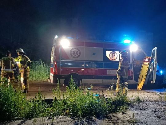 Wypadek w pustostanie. Młody mężczyzna spadł z wysokości kilku metrów