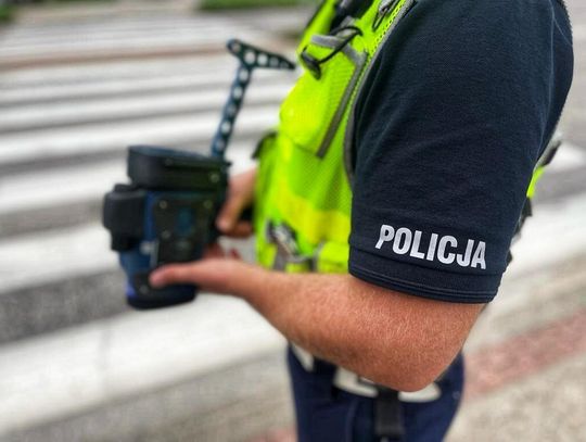 Wzmożone kontrole na drogach w całej Polsce. Policja prowadzi dziś akcję "Prędkość"