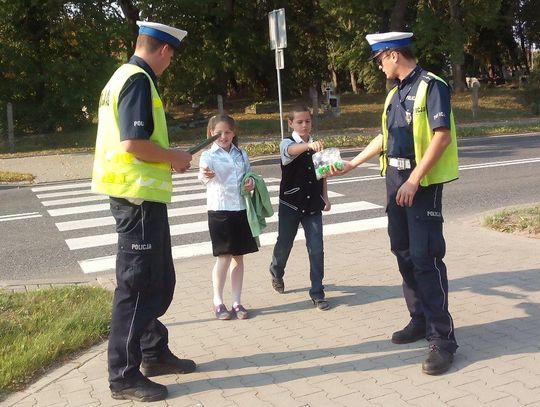 Wzmożone patrole policyjne przy szkołach. Rusza akcja "Bezpieczna droga do szkoły"