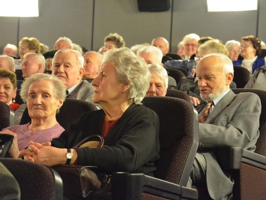 ZAK pamięta o emerytach. Wigilijne spotkanie Azotowego Klubu Seniora. ZDJĘCIA