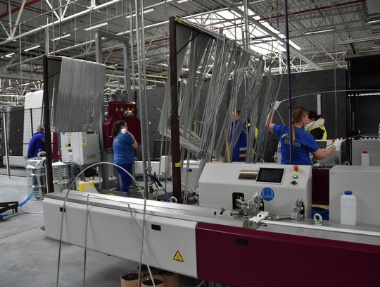 Zakład EKO-OKNA w Kędzierzynie-Koźlu do zamknięcia? Firma milczy, pracownicy mają do piątku podpisać wypowiedzenia