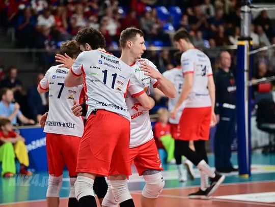 ZAKSA znów wypuściła wygraną z rąk. Kędzierzynianie przegrali w Suwałkach