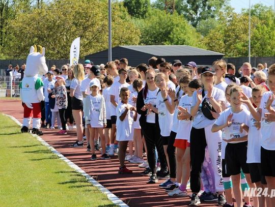 Zawody sportowe w duchu fair-play. Na stadionie Kuźniczka odbył się Integracyjny Mityng Lekkoatletyczny