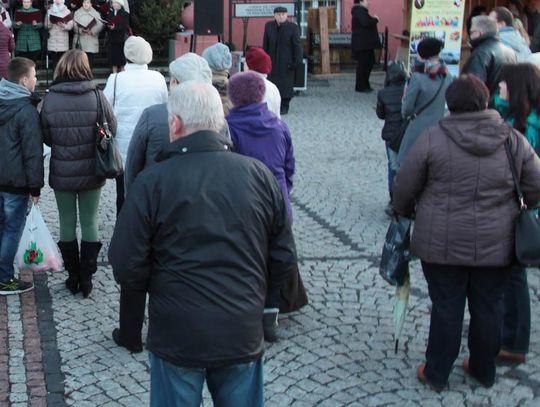 Znaleziono portfel. Właściciel zgubił go na jarmarku bożonarodzeniowym