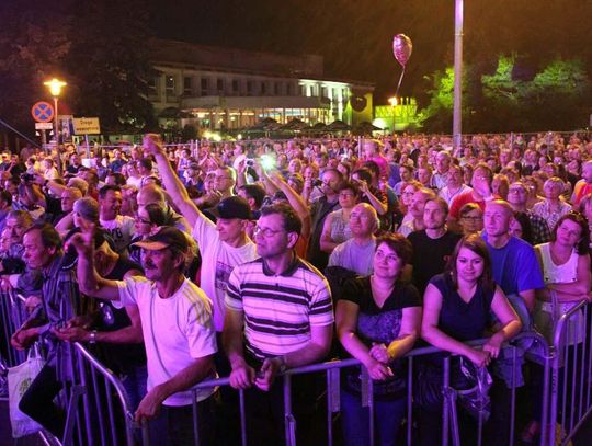 Znamy koszt koncertów urodzinowych. Artyści skasowali ponad 100 tysięcy złotych