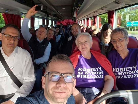 Zwolennicy Rafała Trzaskowskiego z Kędzierzyna-Koźla jadą na Wielki Marsz Patriotów do Warszawy