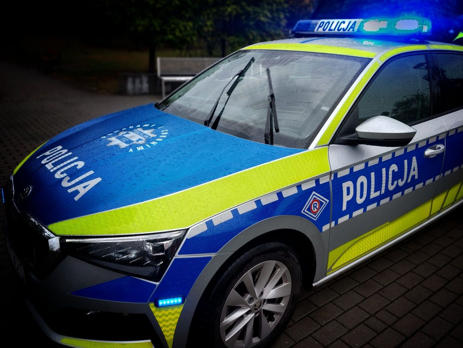 15-latek zobaczył radiowóz i stał się nerwowy. Po kontroli policjanci znaleźli przy nim narkotyki