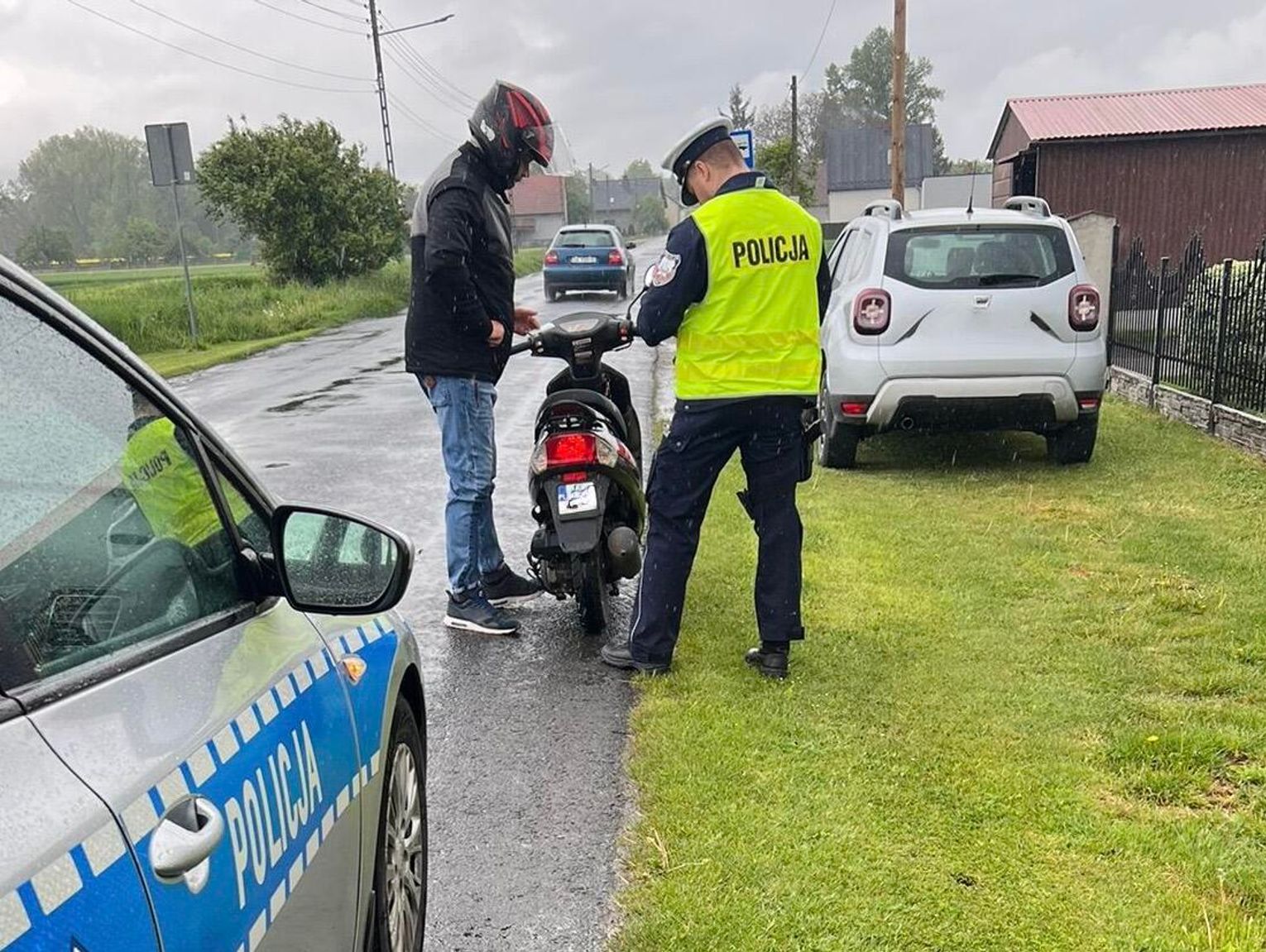 78 wykroczeń i zatrzymany poszukiwany 35-latek. Policja podsumowała weekendowe działania