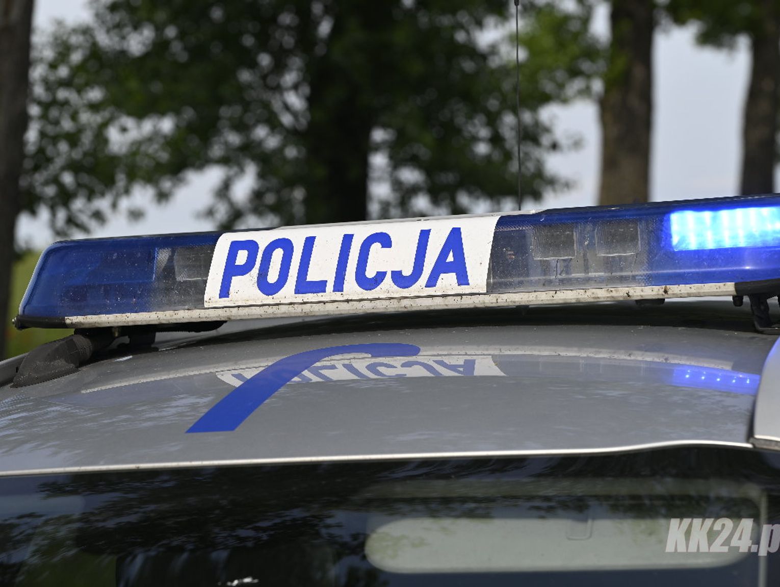 Agresywny mężczyzna wskoczył do wody. W Sławięcicach interweniowały służby