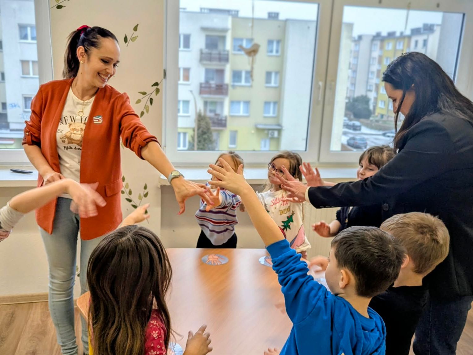 Akademia Nauki i Zabawy w "Dziewiętnastce". Przedszkolaki oswajały szkolny świat
