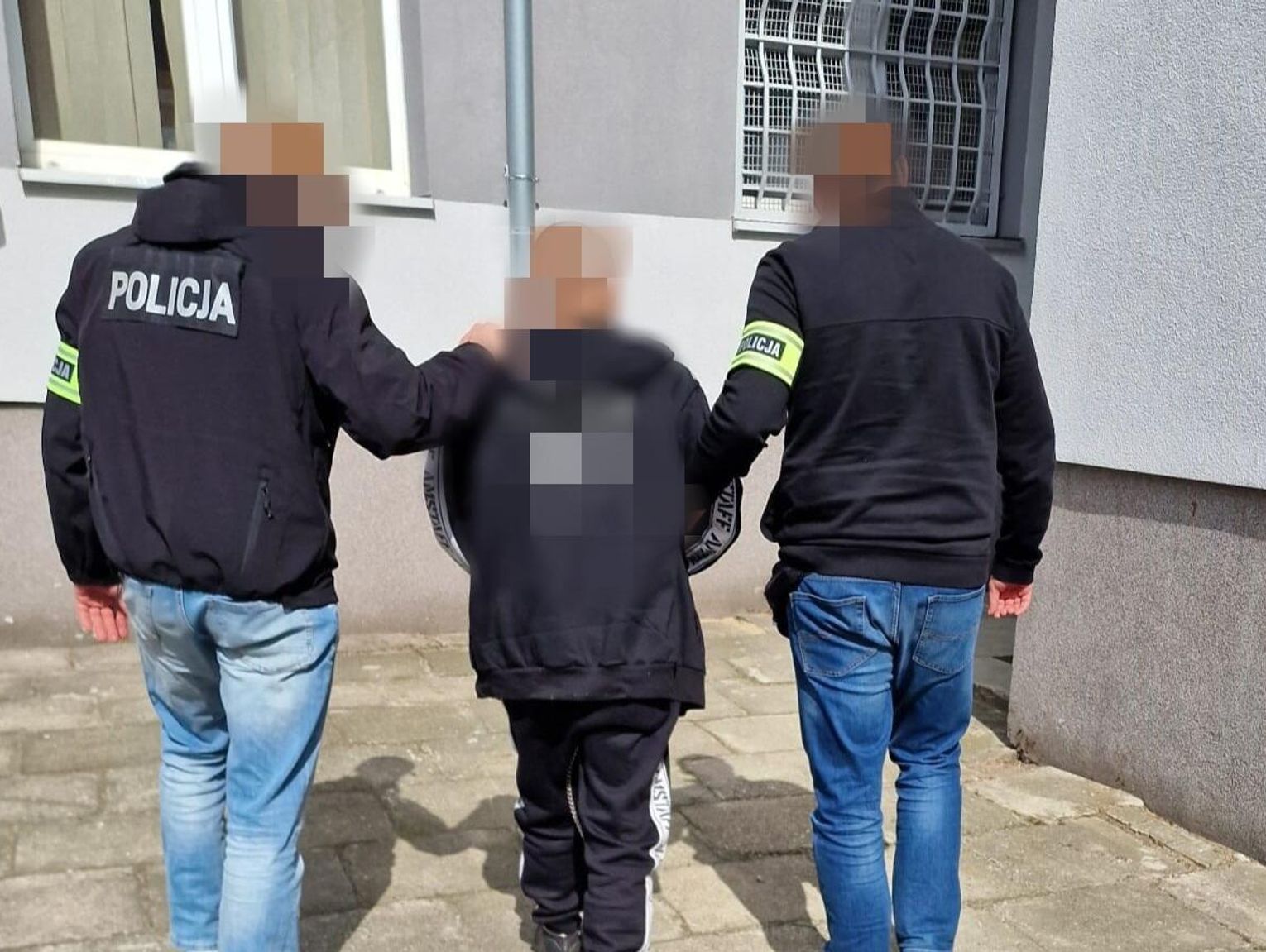 Awantura przy alkoholu zakończona atakiem nożem. 36-latek z Opola odpowie za brutalny atak