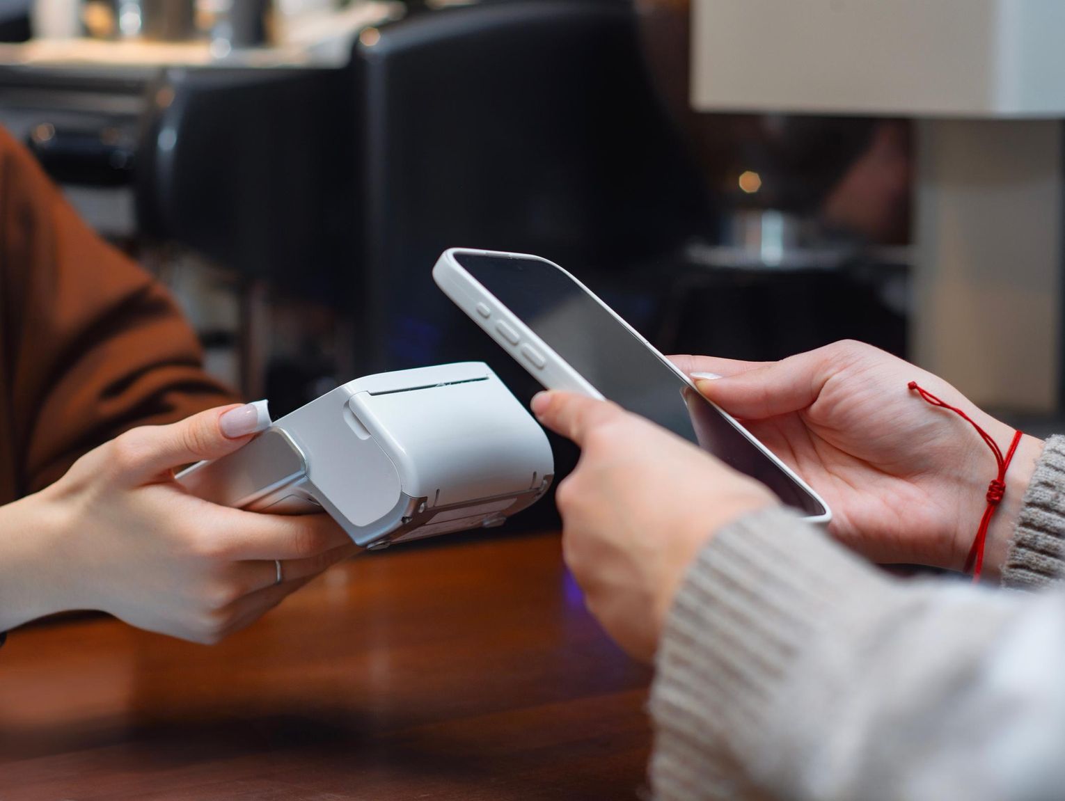 Co zabrać ze sobą na wakacje last minute?