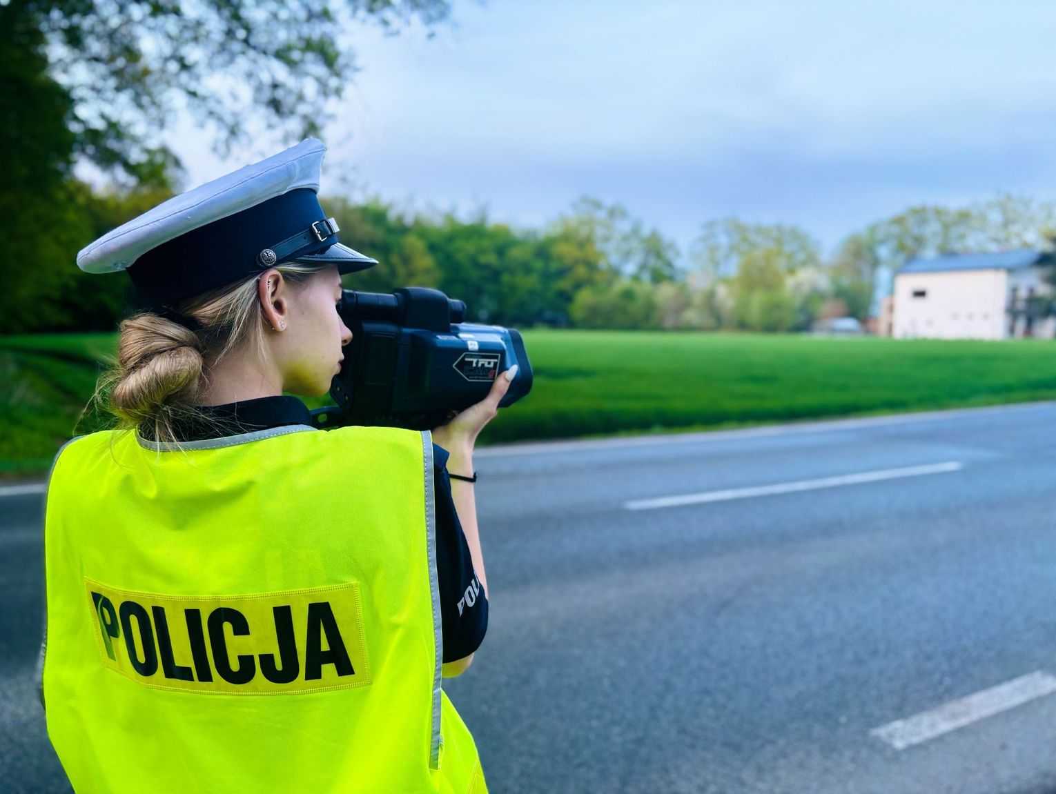 Dziś wzmożone kontrole na drogach. Od rana policja prowadzi akcję "Prędkość"