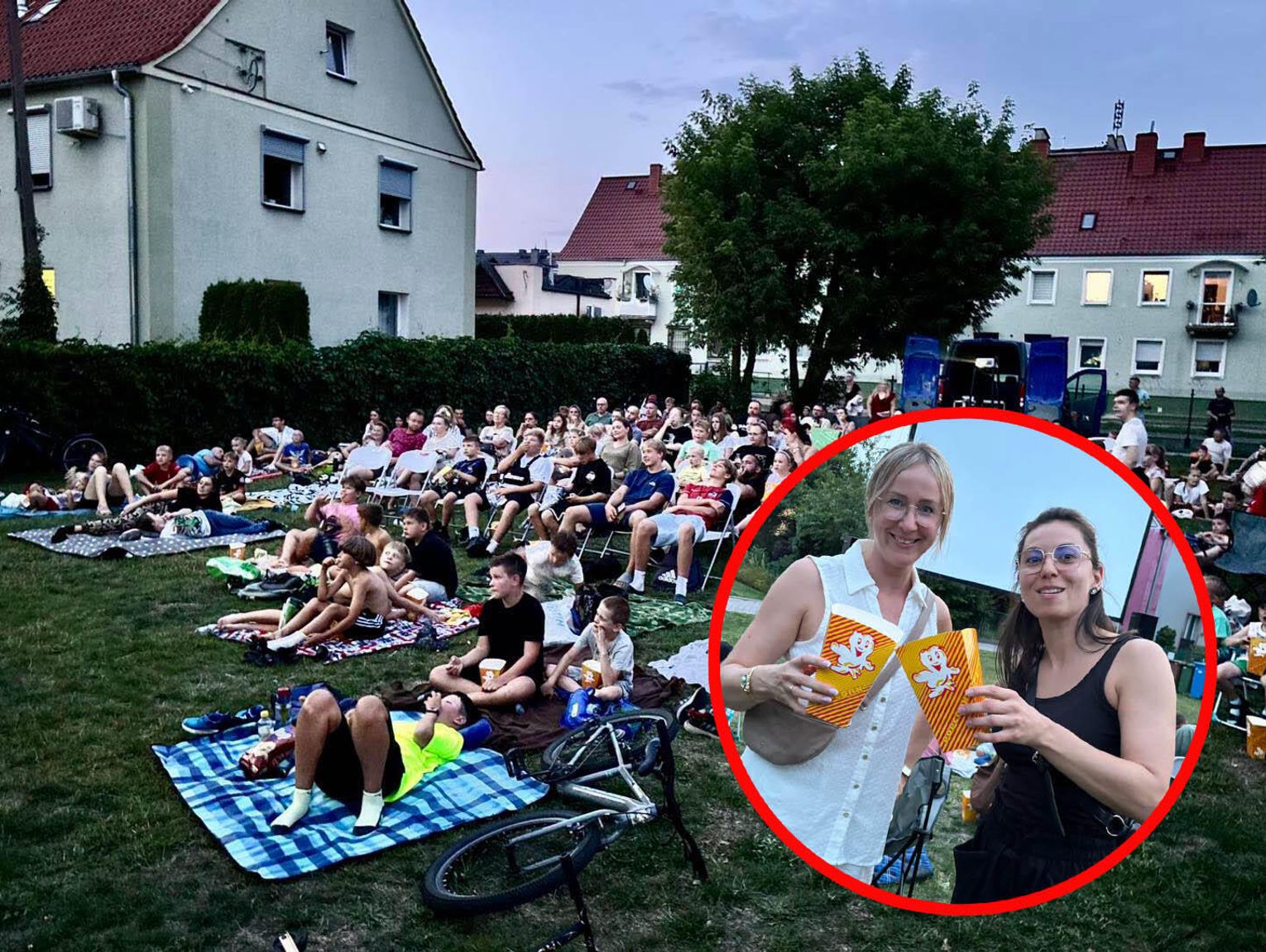 Kino plenerowe na Pogorzelcu i popcorn dla wszystkich. Mieszkańcy obejrzeli familijną przygodę z pandą