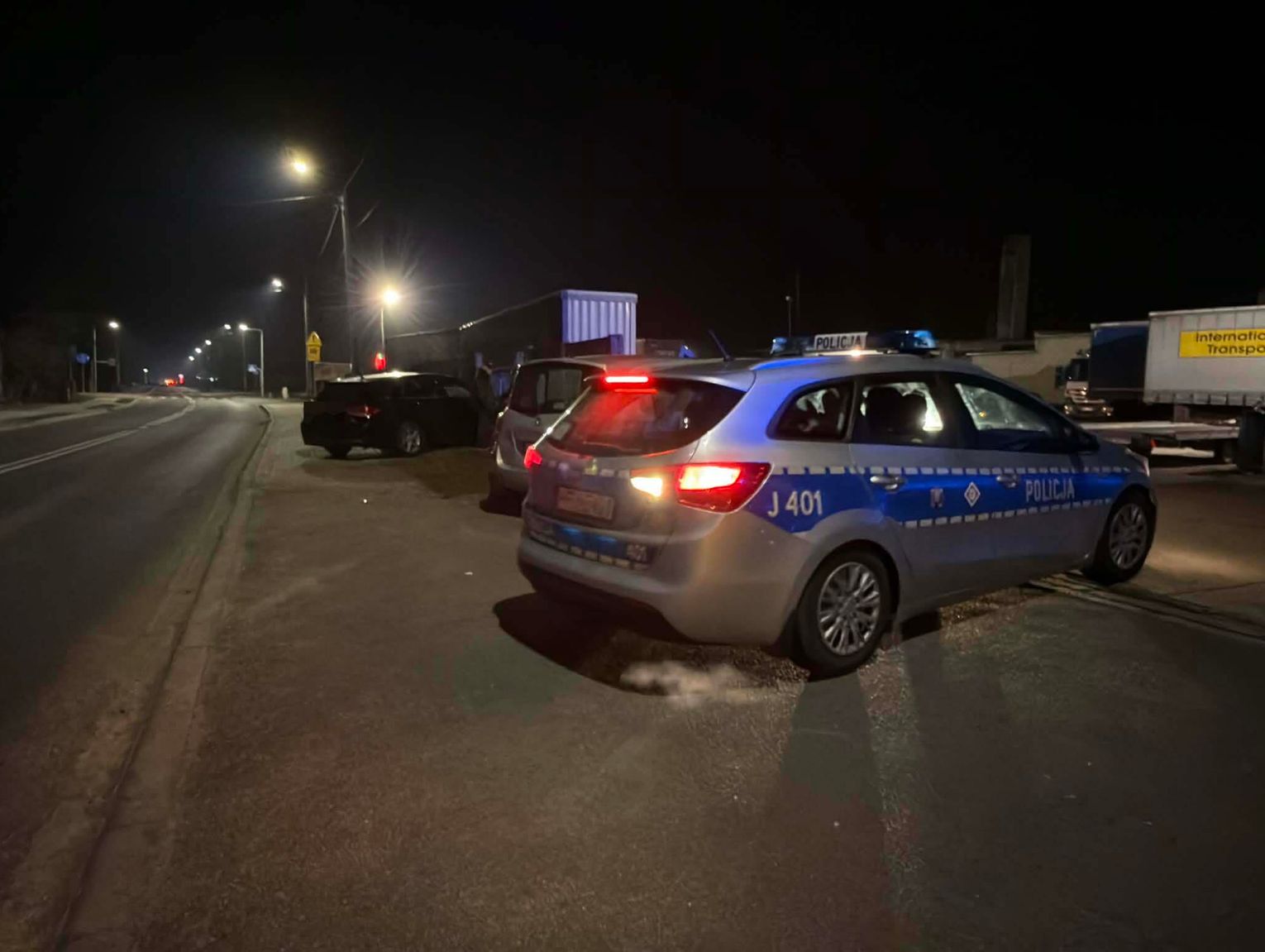 Kolejne ustalenia po policyjnej akcji w Większycach. Uciekający kierowca miał przy sobie narkotyki