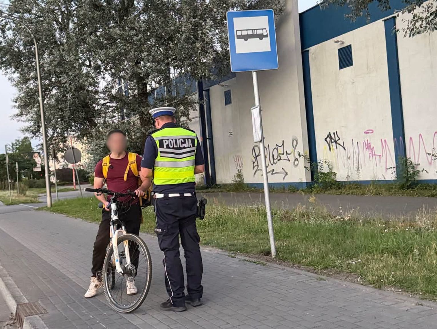 Kontrole na ulicach Kędzierzyna-Koźla. Mandaty i pouczenia dla kierowców stwarzających zagrożenie