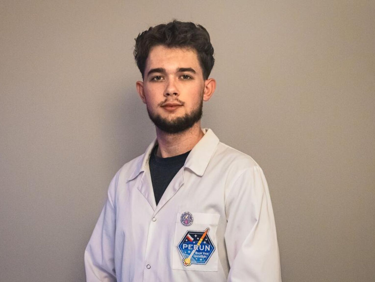 Marcel Kucypera z Kędzierzyna-Koźla bada mikroorganizmy, które polecą w kosmos