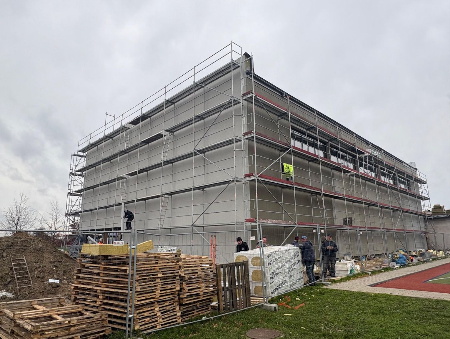 Ministerstwo Sportu i Turystyki zwiększyło dofinansowanie do budowy dwóch hal w Kędzierzynie-Koźlu