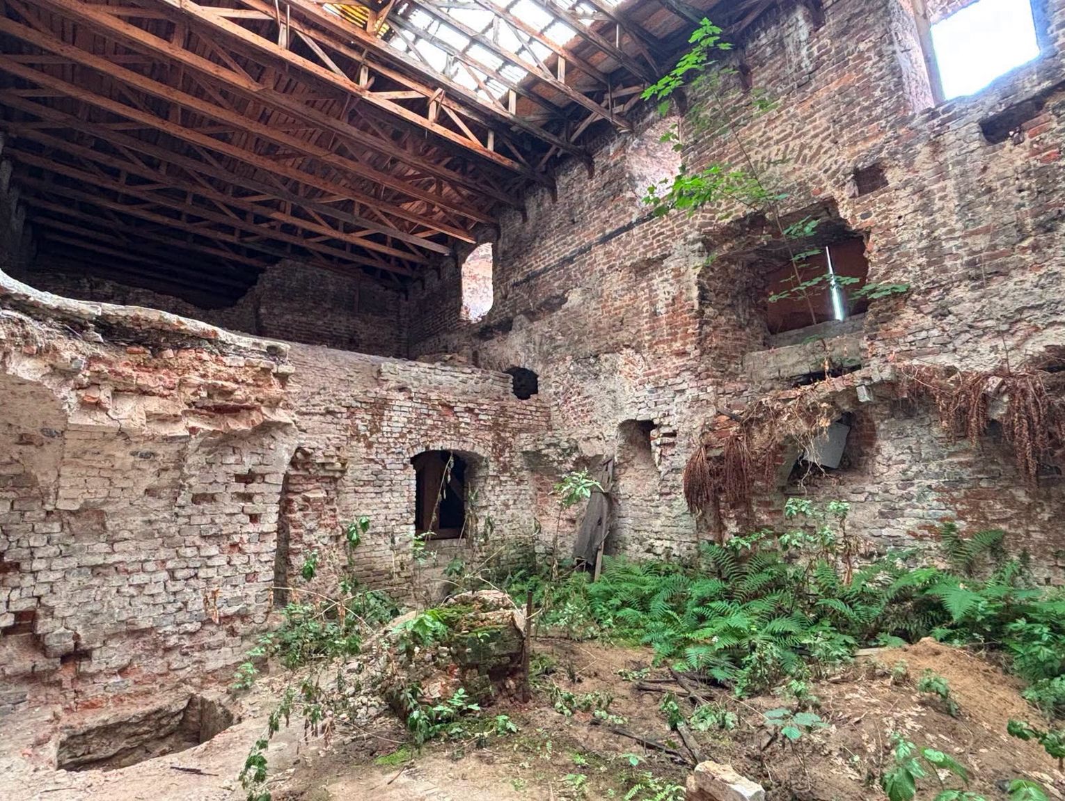 Najpierw dach, w przyszłości dodatkowa przestrzeń dla muzeum. Ruszają prace na Zamkowym Wzgórzu