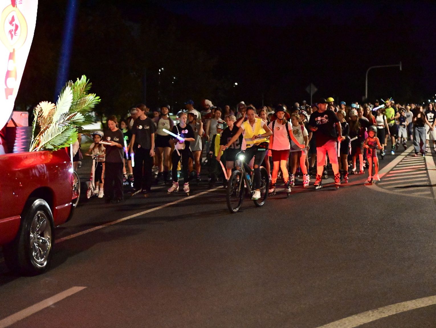 Nightskating, muzyka i świetna zabawa. Tak pożegnaliśmy wakacje na rolkach! FOTOREPORTAŻ