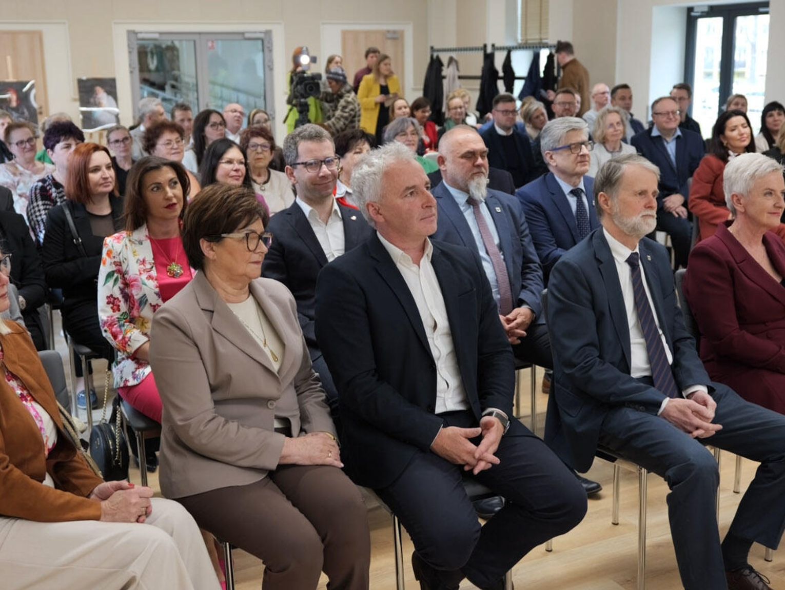 Nowy rozdział w historii budynku dawnej szkoły. W Kędzierzynie-Koźlu otwarto Centrum Współpracy "Dugnad"