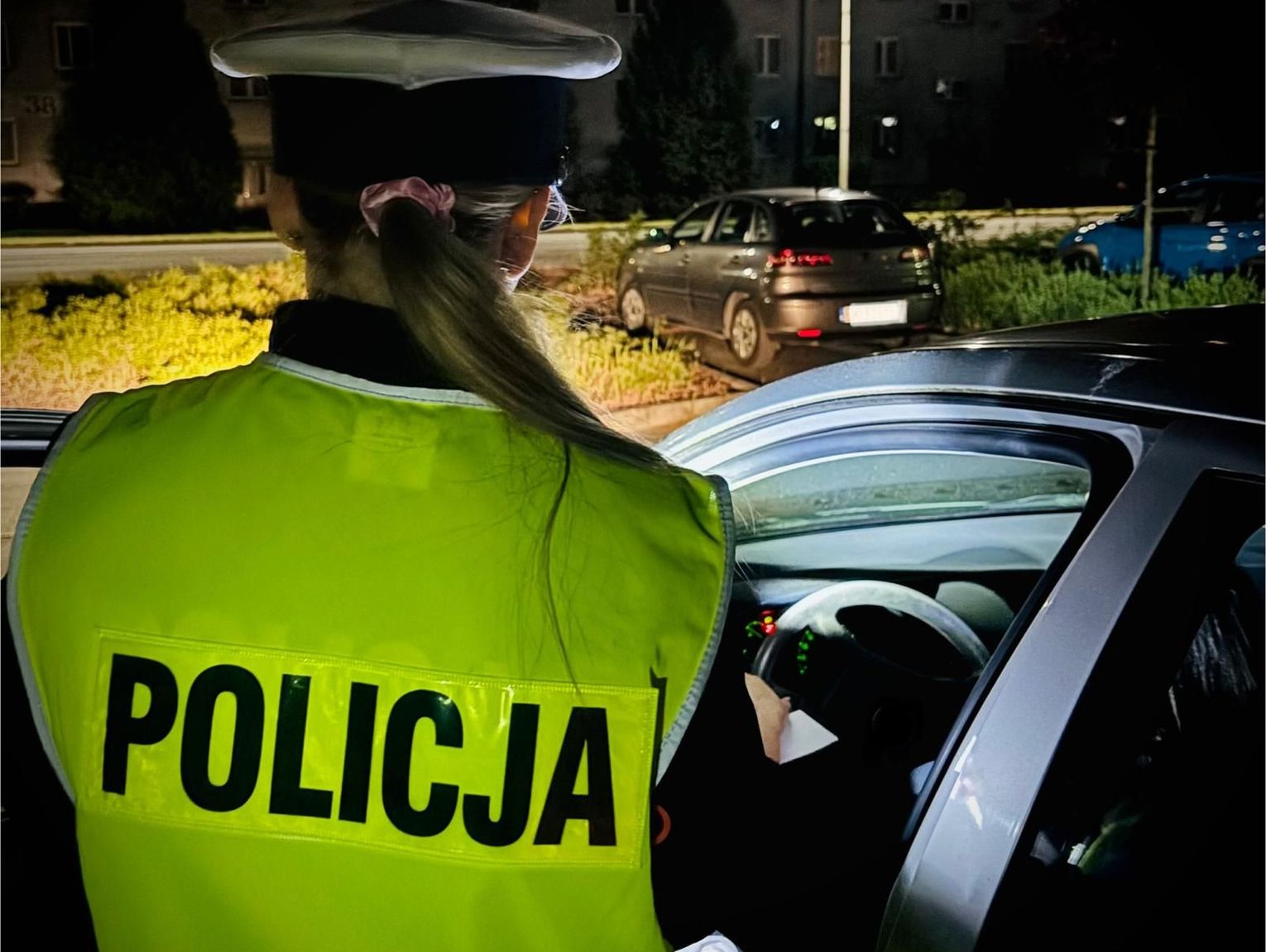 Obywatel Ukrainy jechał z promilami. Pijany kierowca audi zatrzymany dzięki czujności mieszkańca