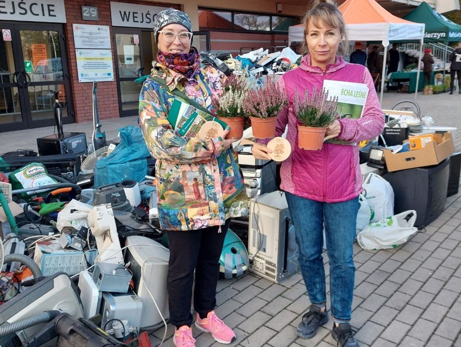 Oddaj elektroodpady i odbierz sadzonki roślin! Jesienna edycja akcji Czystego Regionu w powiecie kędzierzyńsko-kozielskim