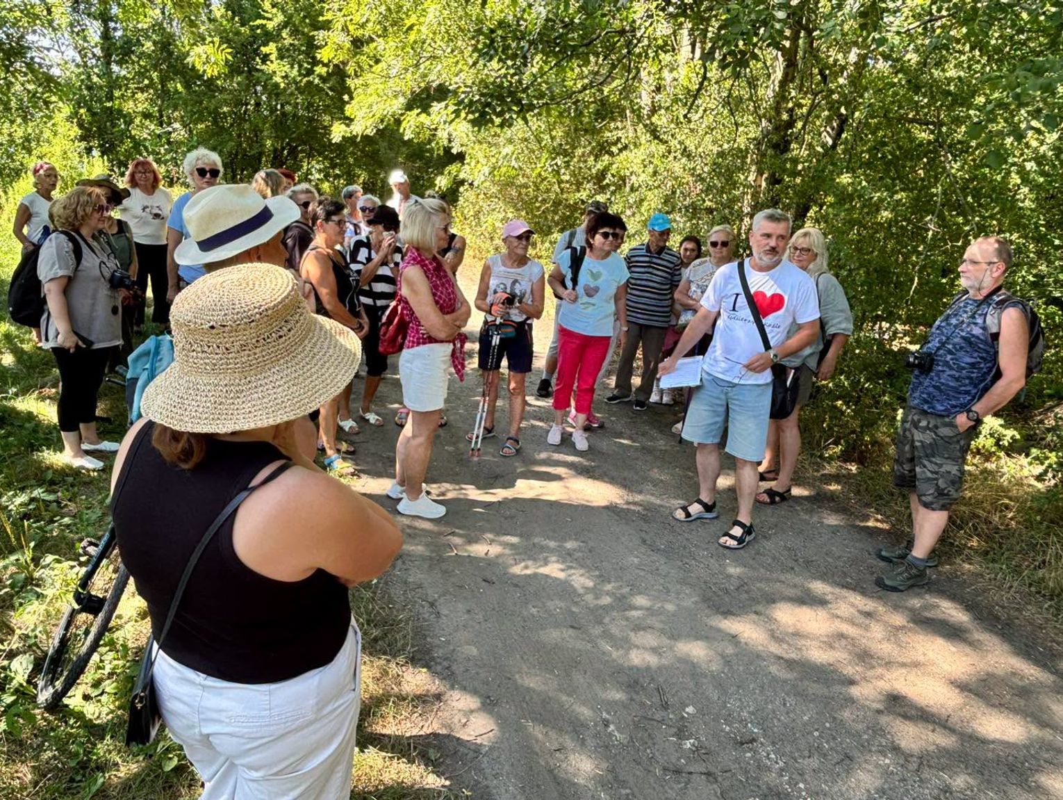 Odkrywali tajemnice Kanału Kłodnickiego. Poprowadził ich Przewodnik po Koźlu