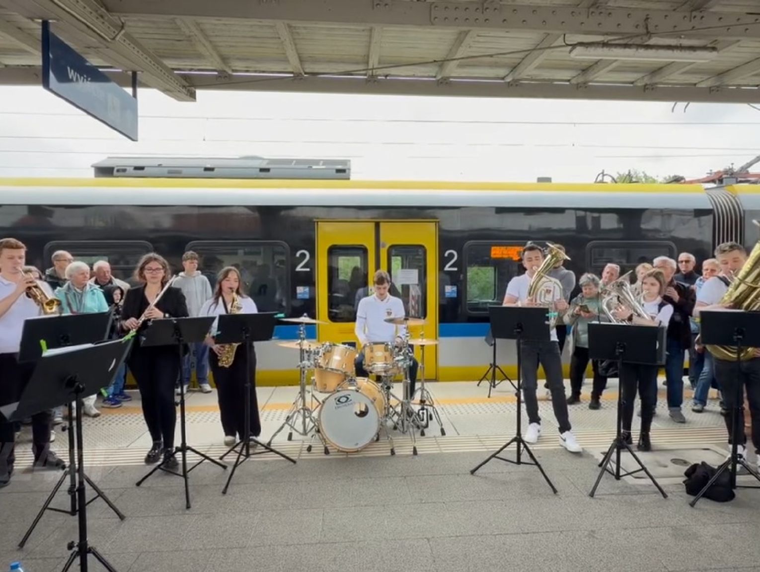 Opolski Ekspres Dęty przejechał przez region. Koncert także w Kędzierzynie-Koźlu