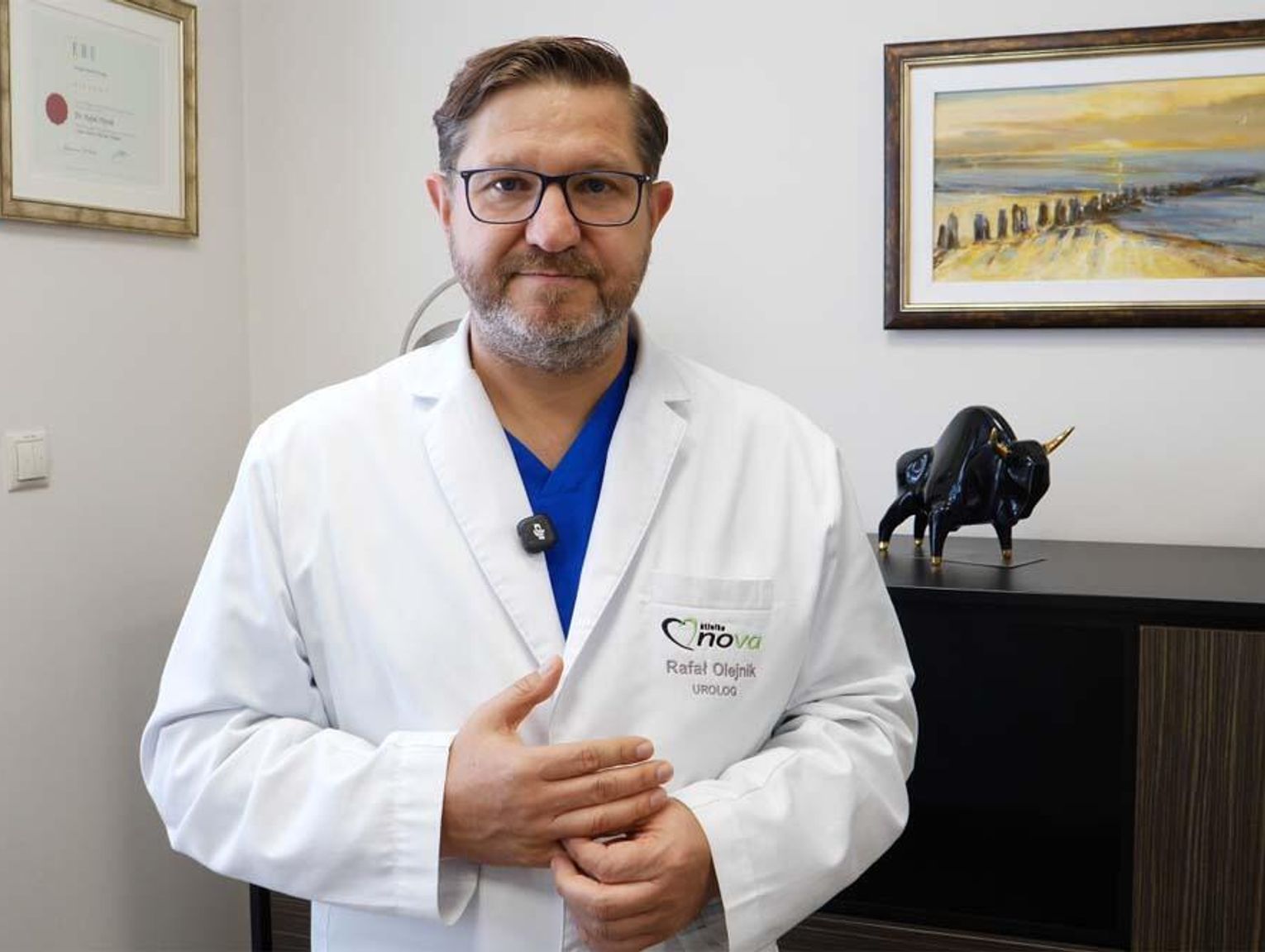 Panowie, badajcie się! Klinika Nova przyłącza się do akcji Movember 2025