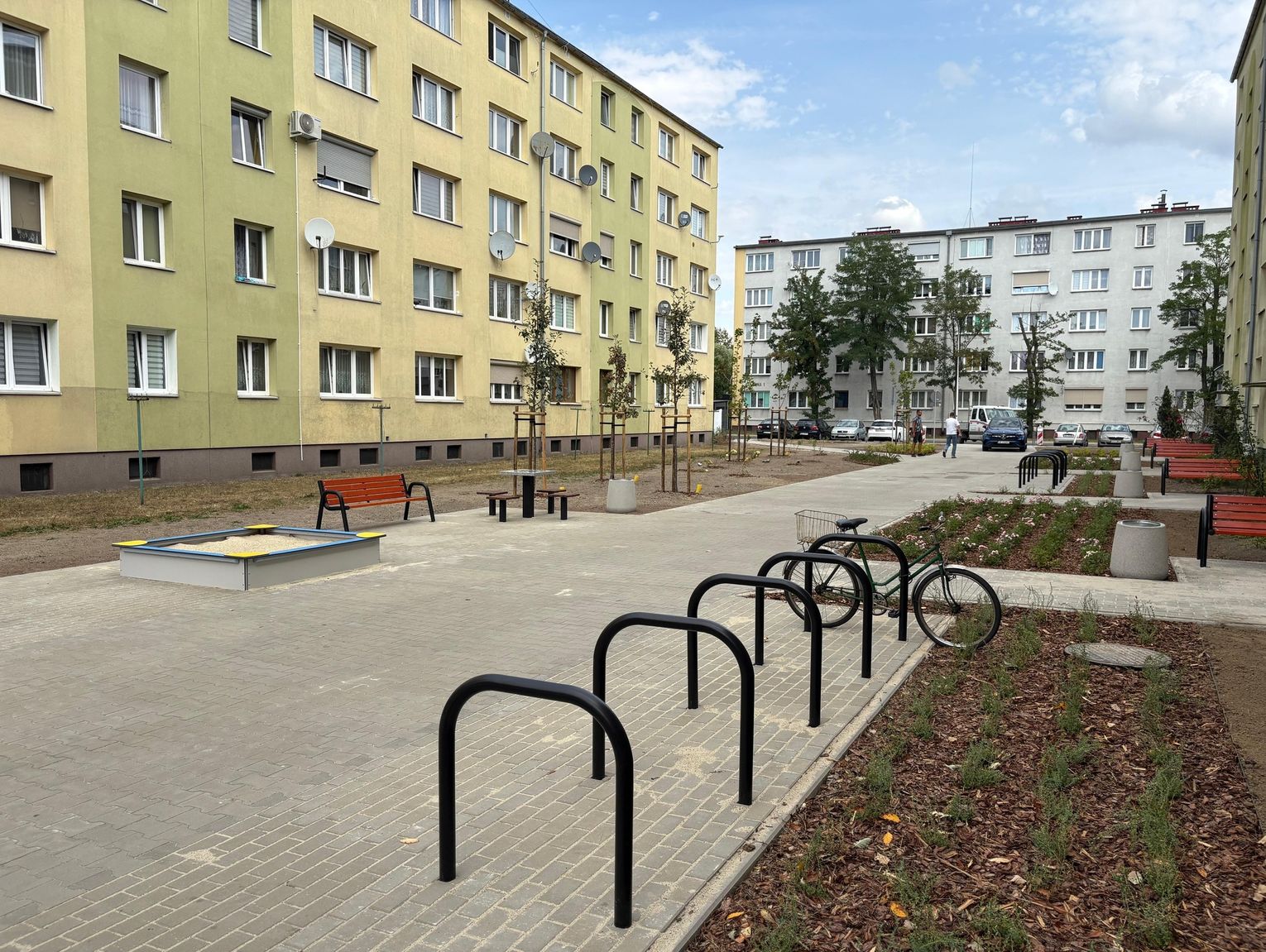 Podwórka przy ulica Gagarina przeszły metamorfozę. Zadania zrealizowano z budżetu obywatelskiego